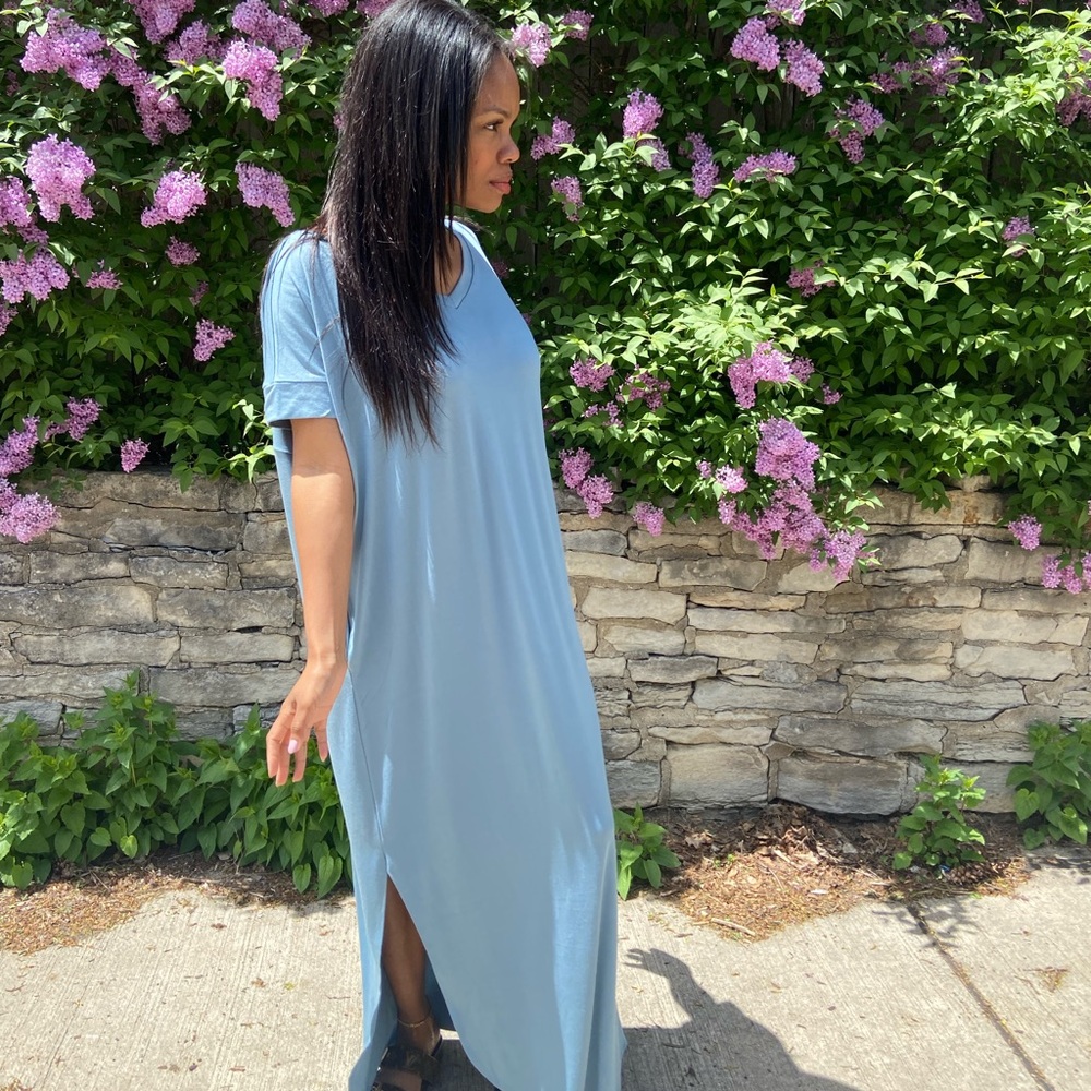 Elegant Blue Maxi Dress